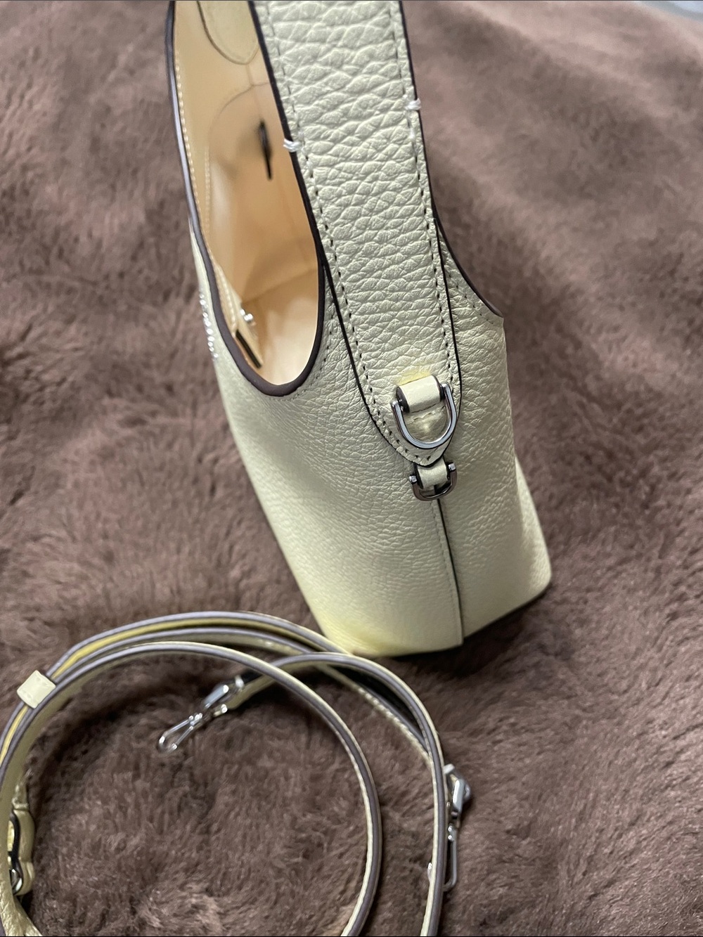 kate spade soft yellow Pebbled Leather crossbody bag - Picture 7 of 7